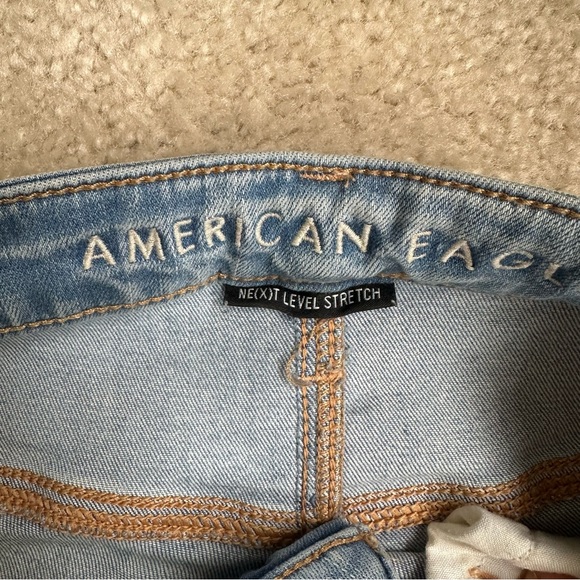American Eagle Distressed Hem Jeans - Picture 4 of 4